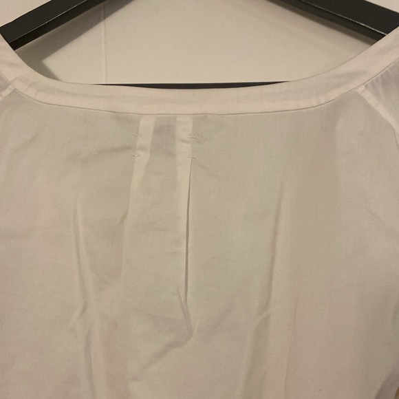 Diane von Furstenberg women’s white wrap blouse, size 0 - Picture 6 of 10